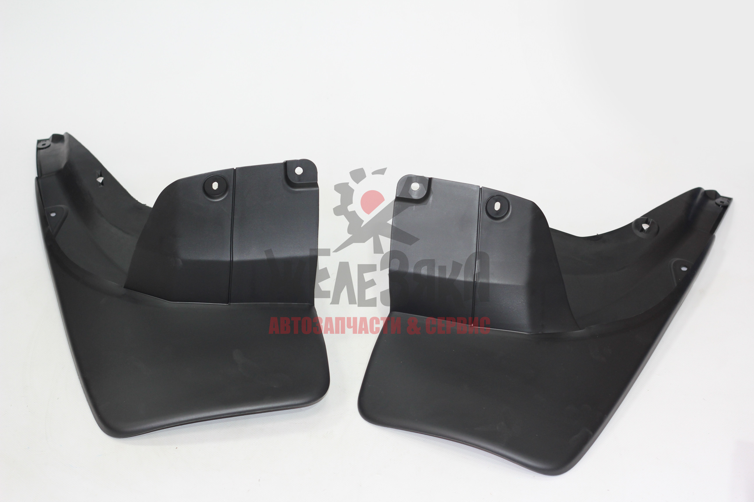 Брызговик задний левый GRJ150/KDJ15#