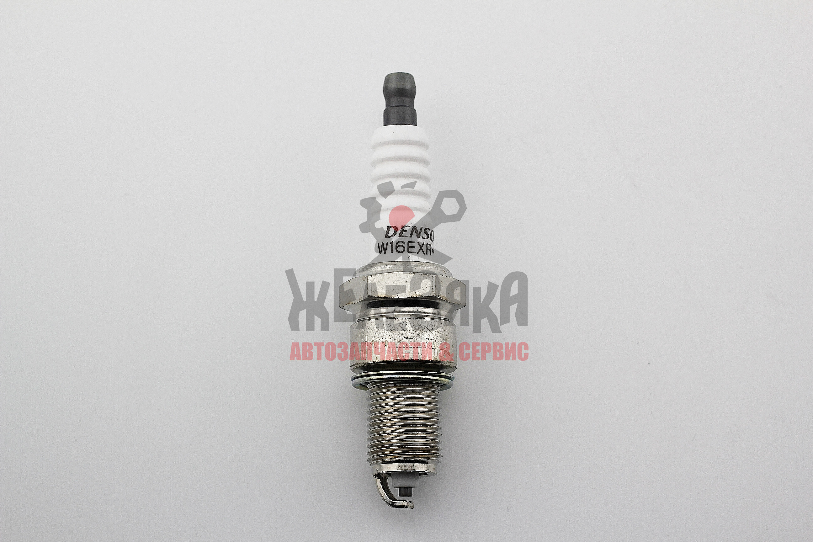 Свеча зажигания DENSO