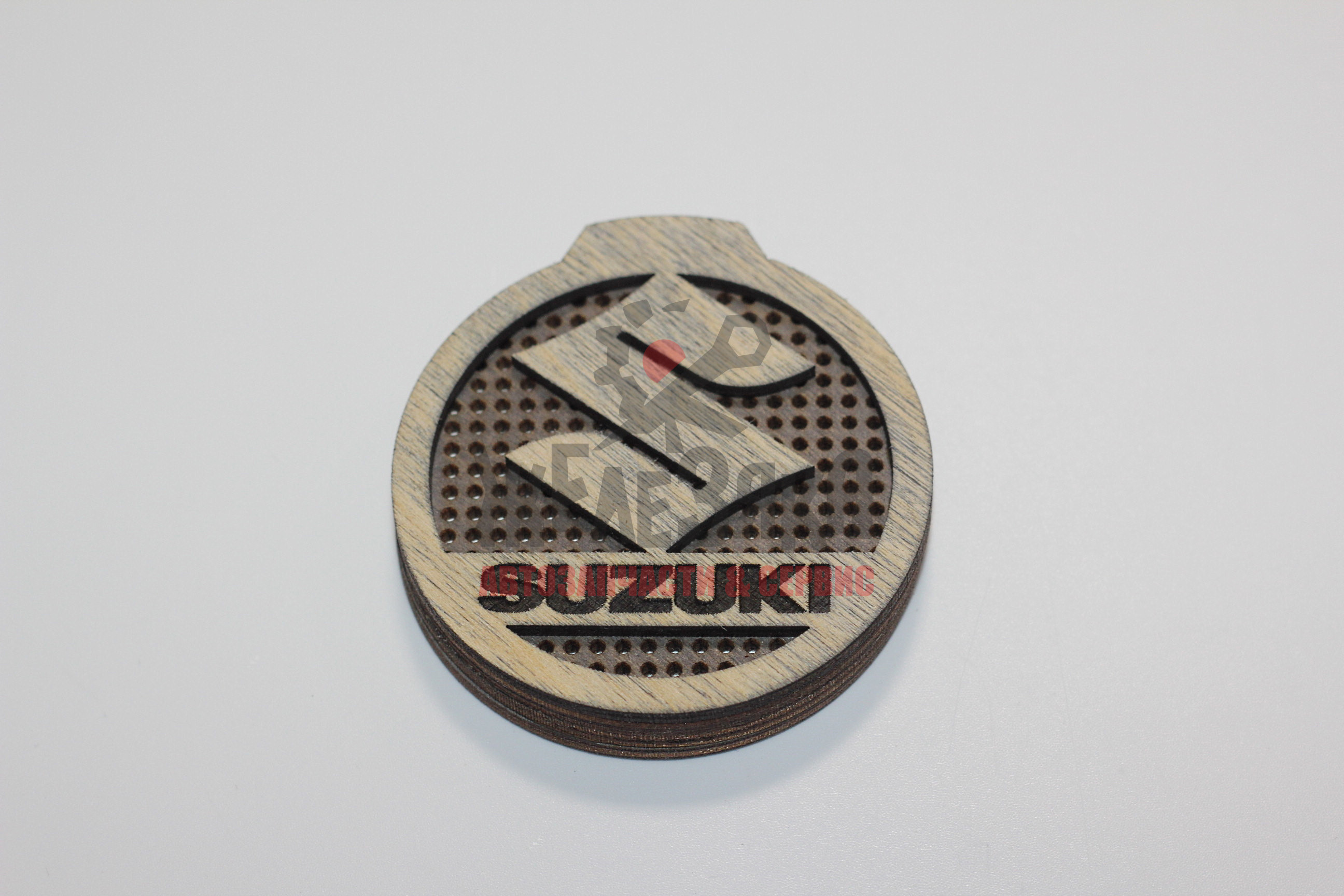 Сувенир подвесной AroBomb/ Suzuki