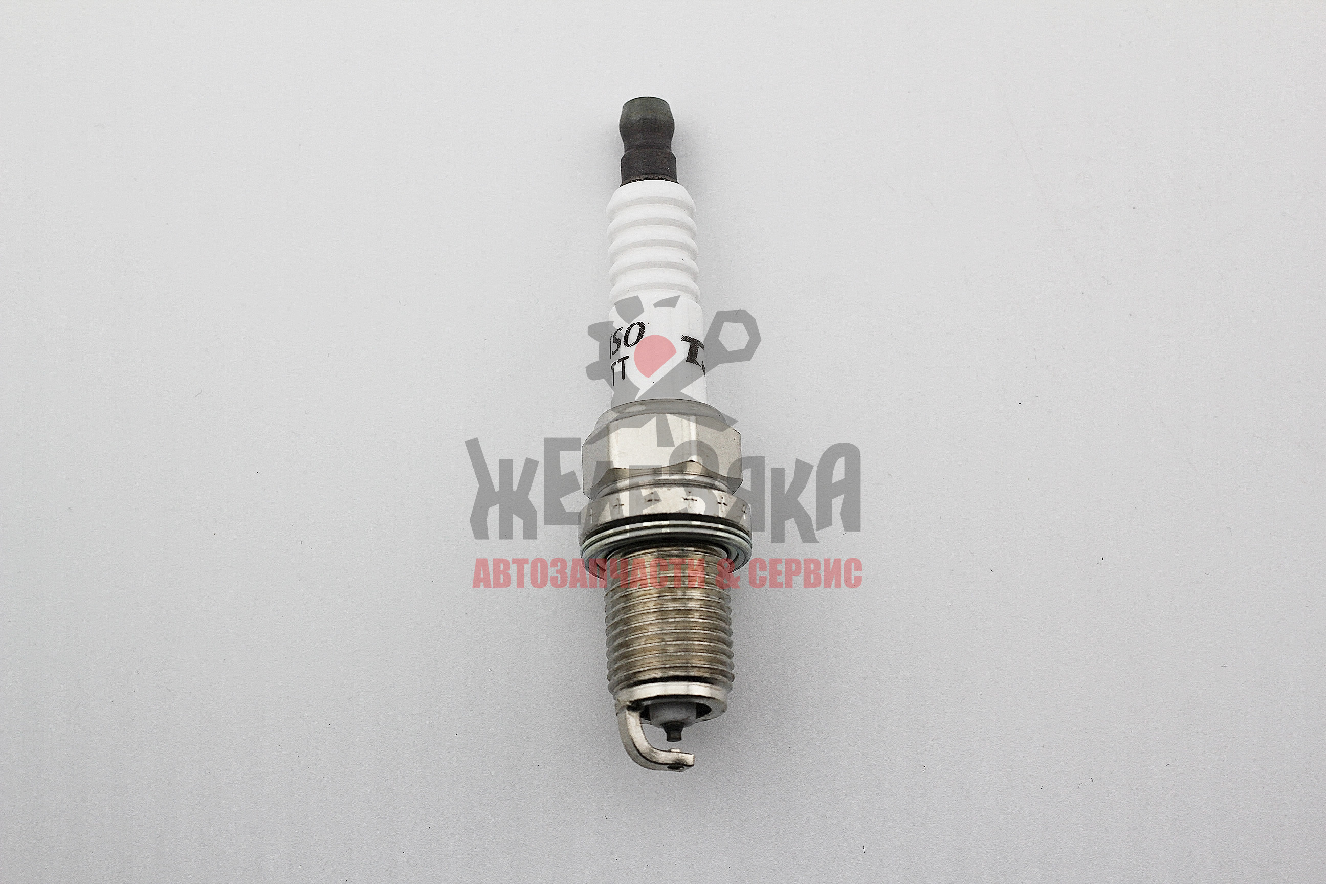 Свеча зажигания