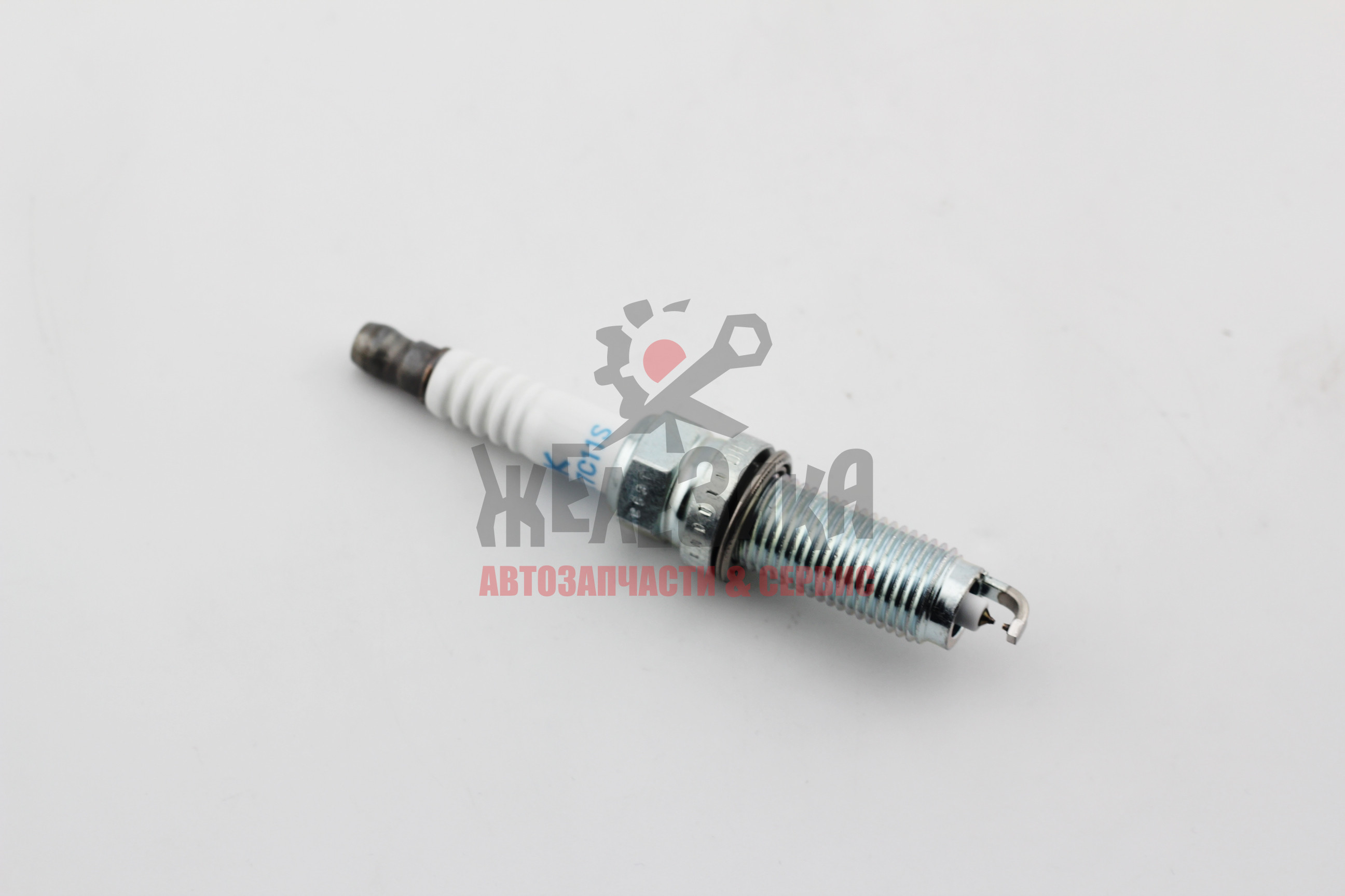 Свеча зажигания иридиевая