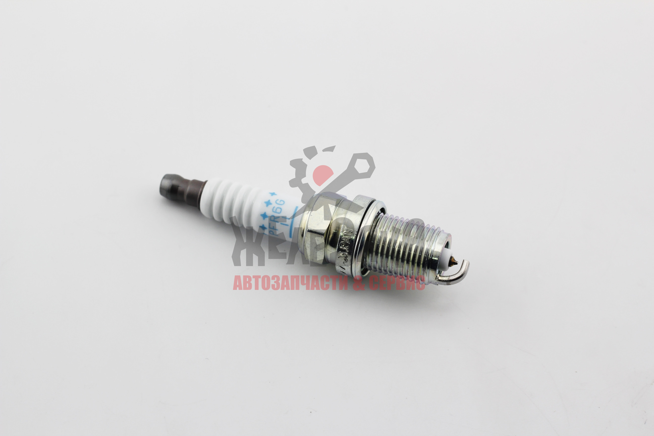 Свеча зажигания платиновая