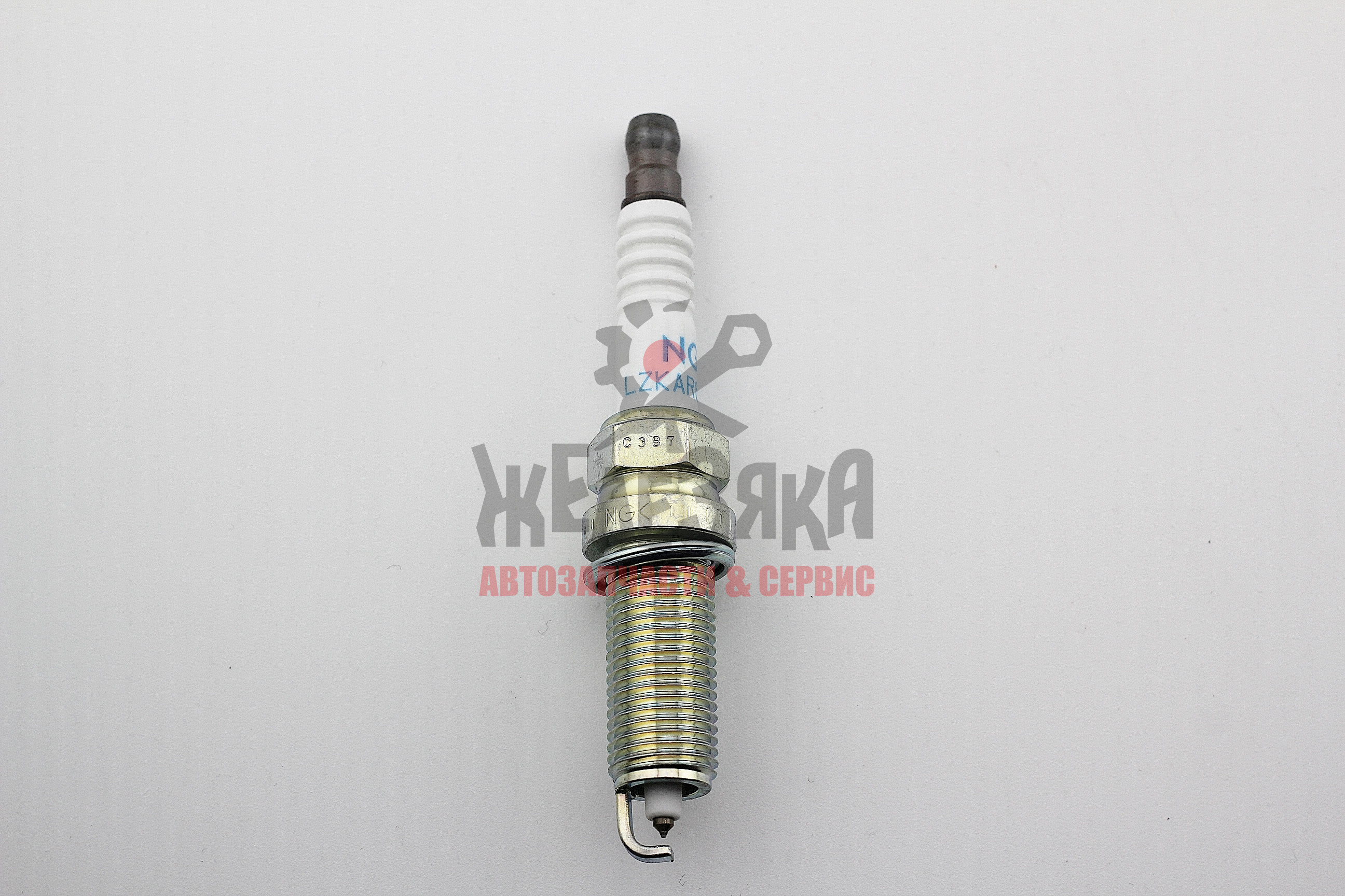 Свеча зажигания платиновая