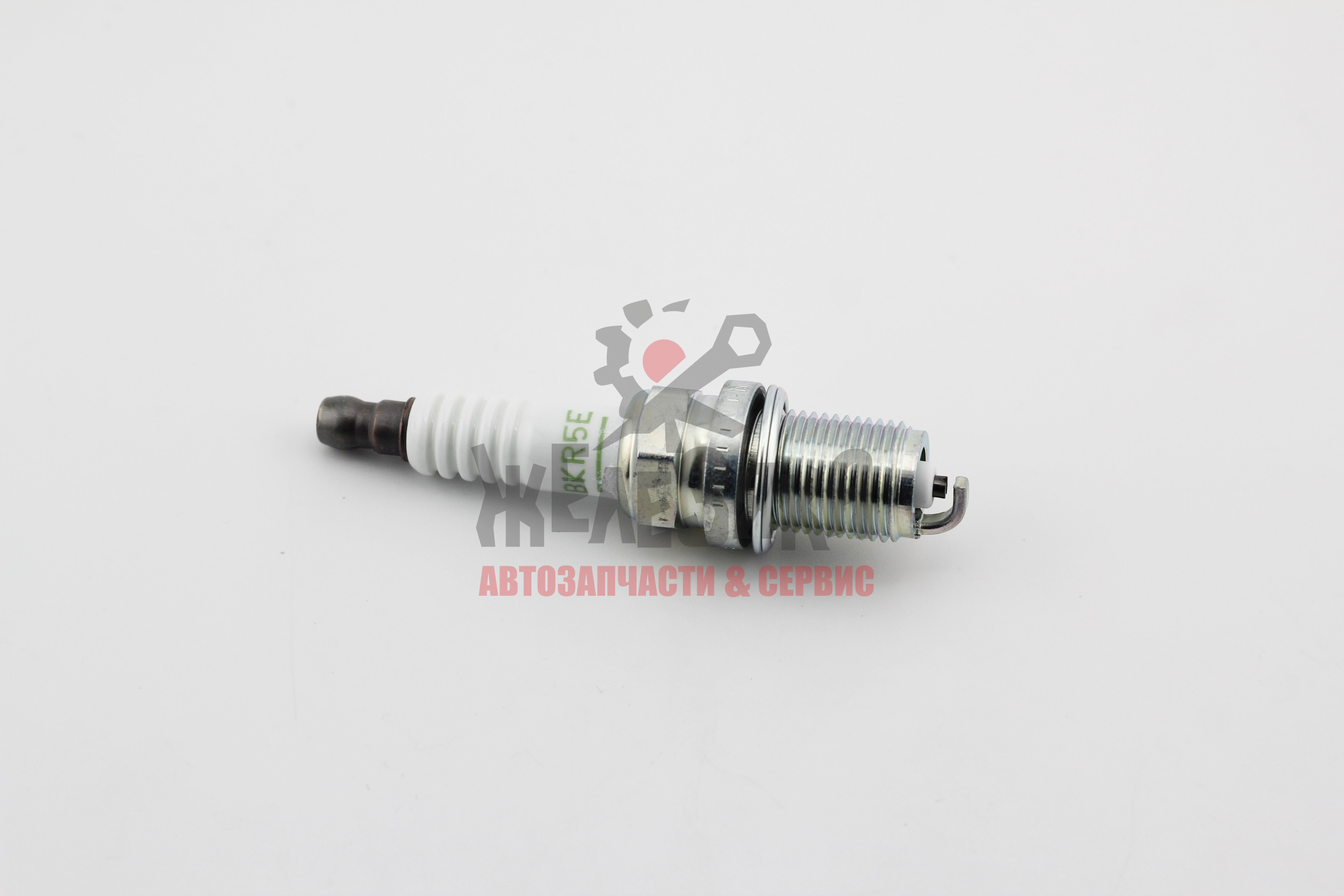 Свеча зажигания